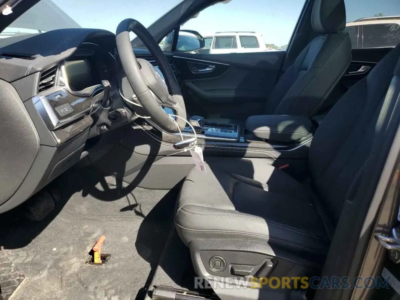 7 Photograph of a damaged car WA1LCBF75SD008363 AUDI Q7 2025
