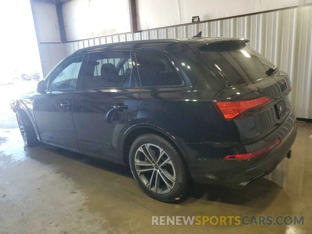 2 Photograph of a damaged car WA1LCBF76SD004452 AUDI Q7 2025