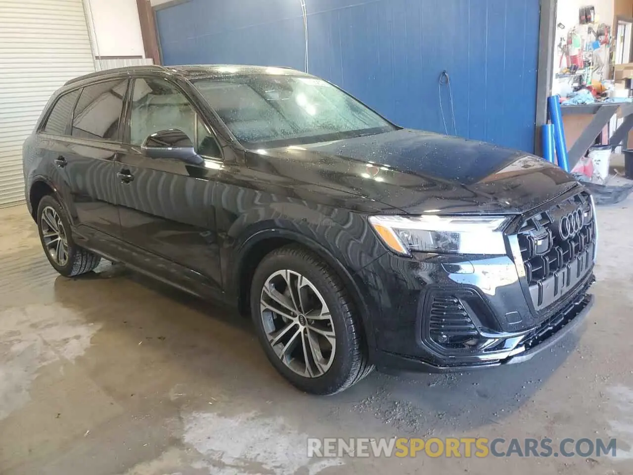4 Photograph of a damaged car WA1LCBF76SD004452 AUDI Q7 2025
