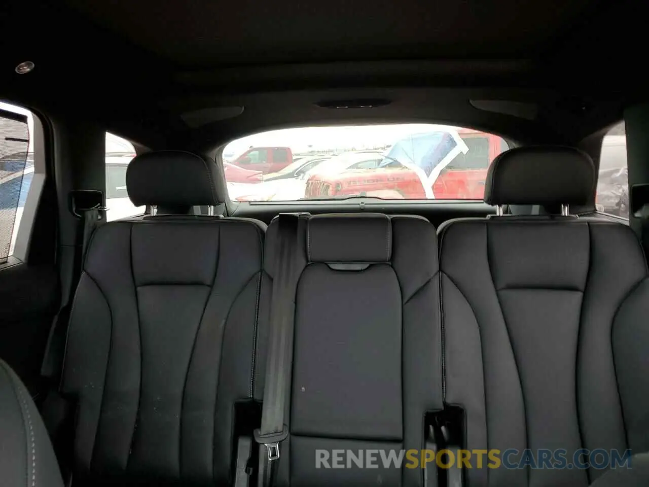 10 Photograph of a damaged car WA1LCBF77SD005139 AUDI Q7 2025