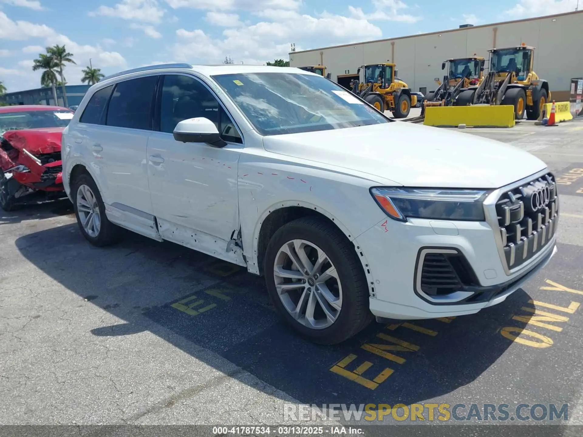 1 Photograph of a damaged car WA1LVBF70SD014968 AUDI Q7 2025