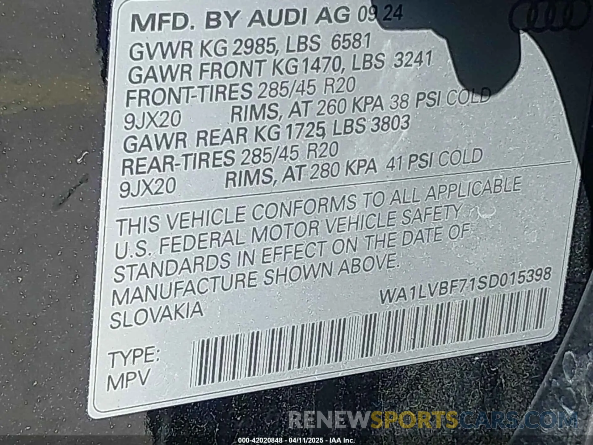 9 Photograph of a damaged car WA1LVBF71SD015398 AUDI Q7 2025