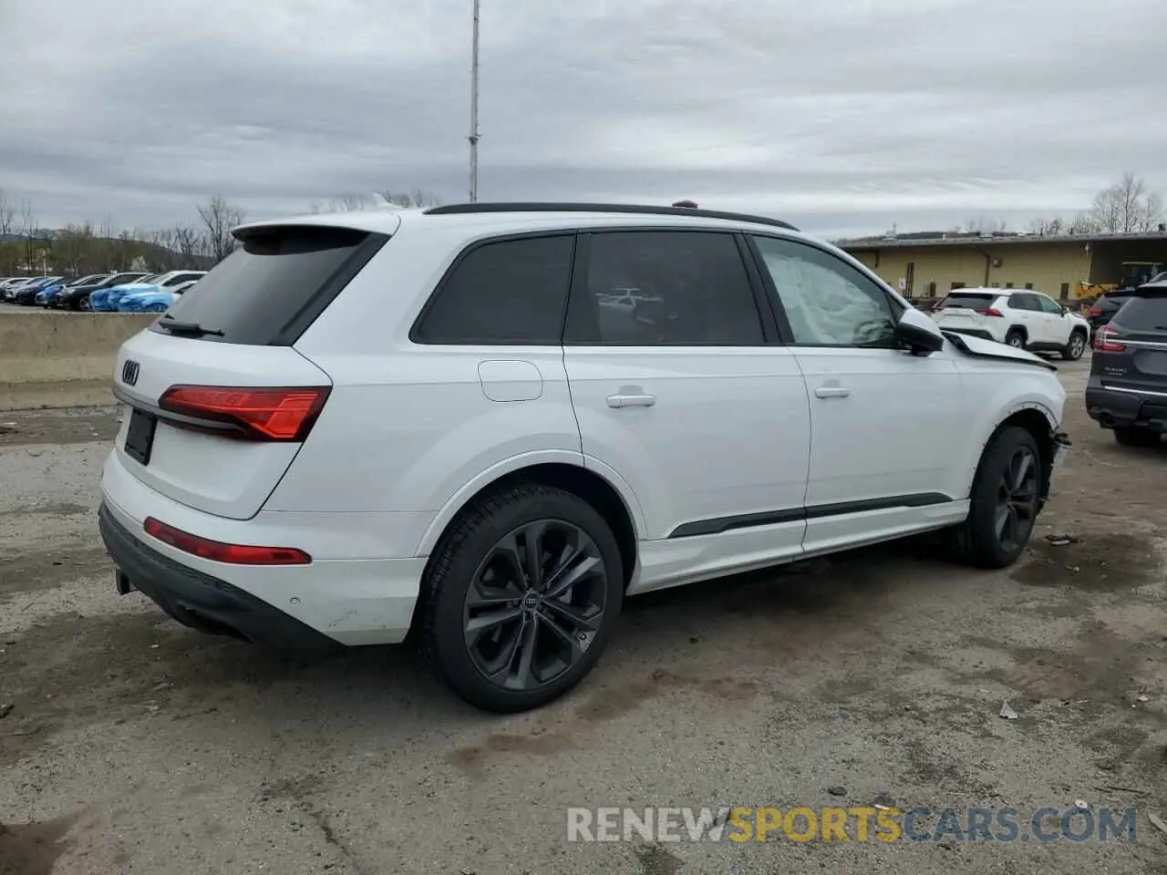 3 Photograph of a damaged car WA1LVBF74SD009577 AUDI Q7 2025