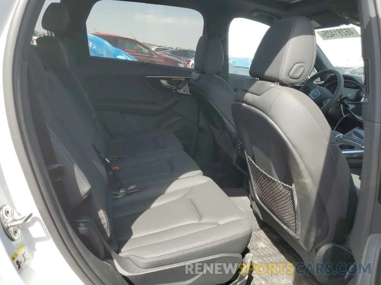 11 Photograph of a damaged car WA1LVBF75SD008924 AUDI Q7 2025