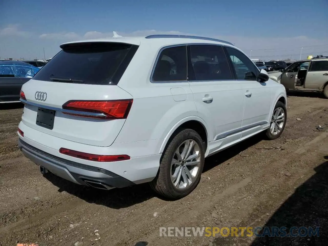 3 Photograph of a damaged car WA1LVBF75SD008924 AUDI Q7 2025