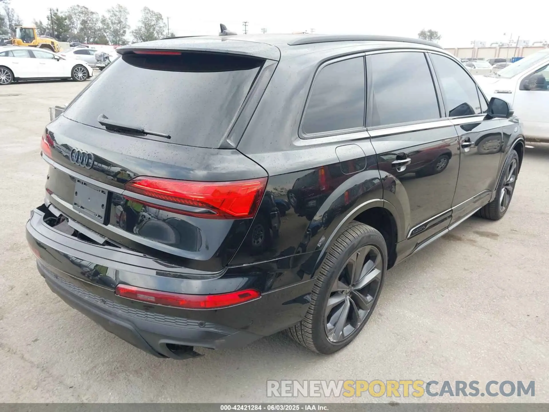 4 Photograph of a damaged car WA1LVBF76SD005899 AUDI Q7 2025