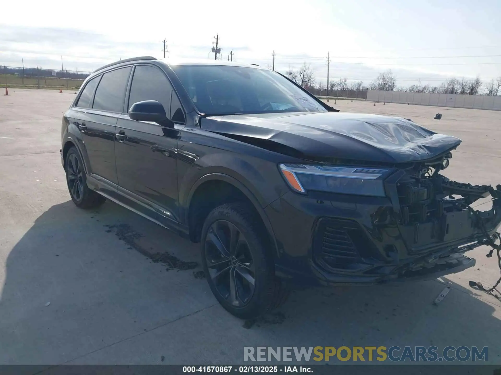 1 Photograph of a damaged car WA1VVBF71SD005799 AUDI Q7 2025