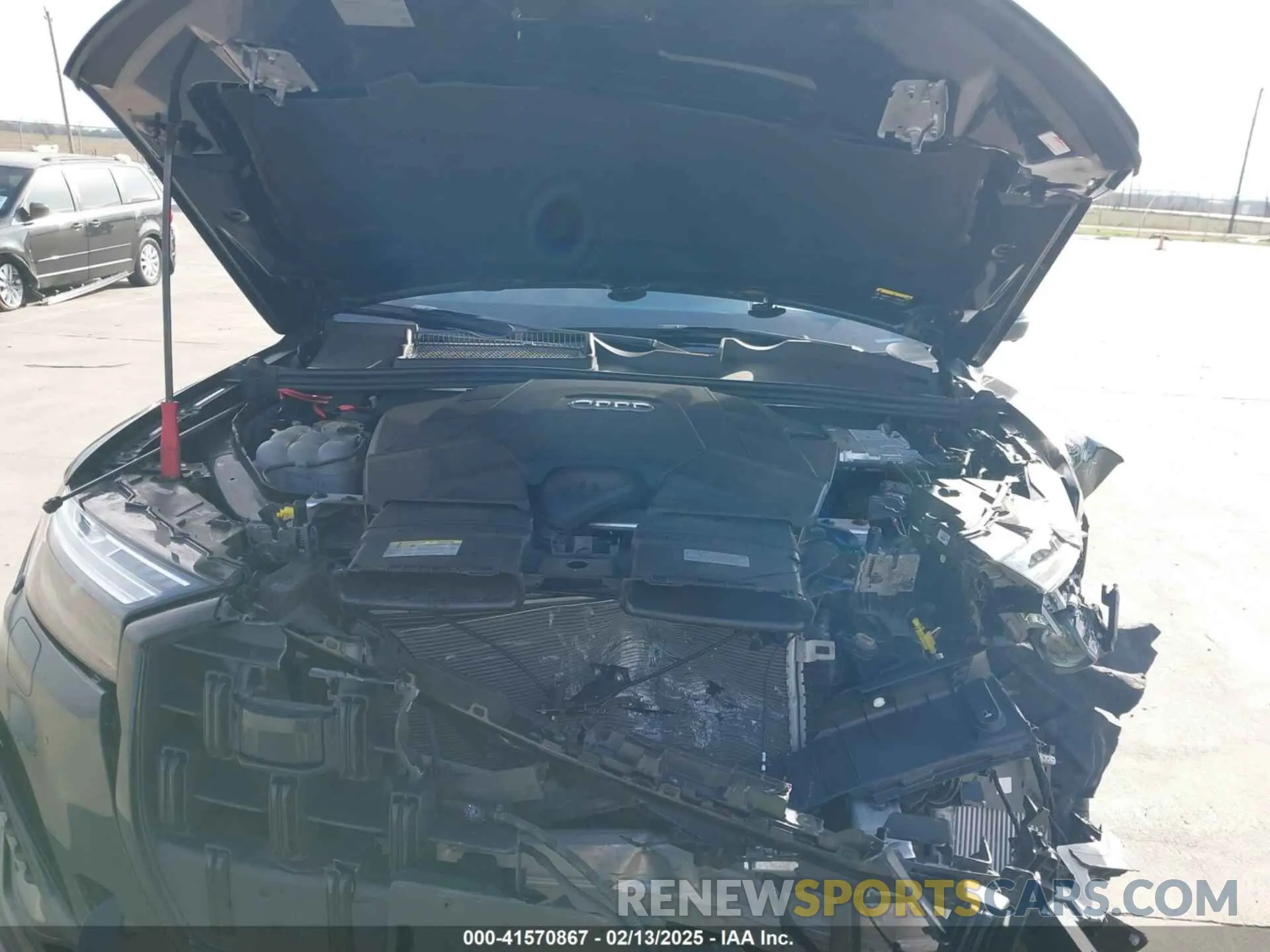 10 Photograph of a damaged car WA1VVBF71SD005799 AUDI Q7 2025