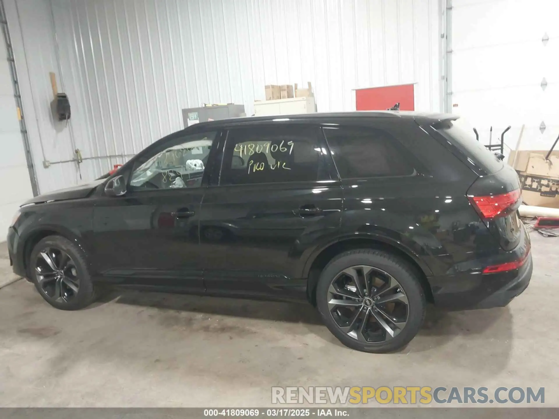 14 Photograph of a damaged car WA1VVBF74SD010351 AUDI Q7 2025