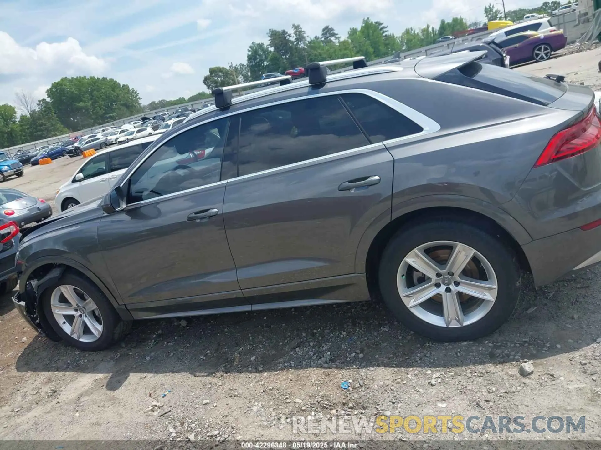 14 Photograph of a damaged car WA1AVAF11KD010103 AUDI Q8 2019