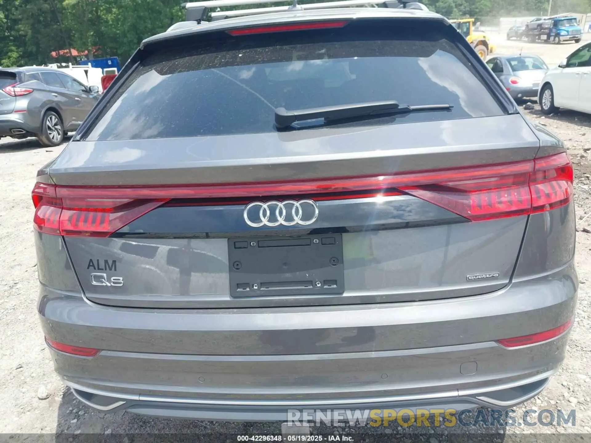 16 Photograph of a damaged car WA1AVAF11KD010103 AUDI Q8 2019