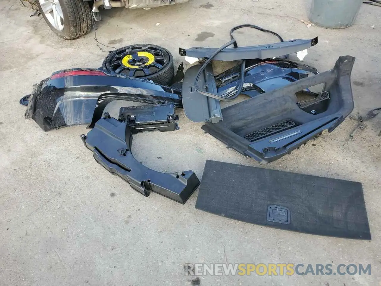 13 Photograph of a damaged car WA1AVAF11KD018119 AUDI Q8 2019
