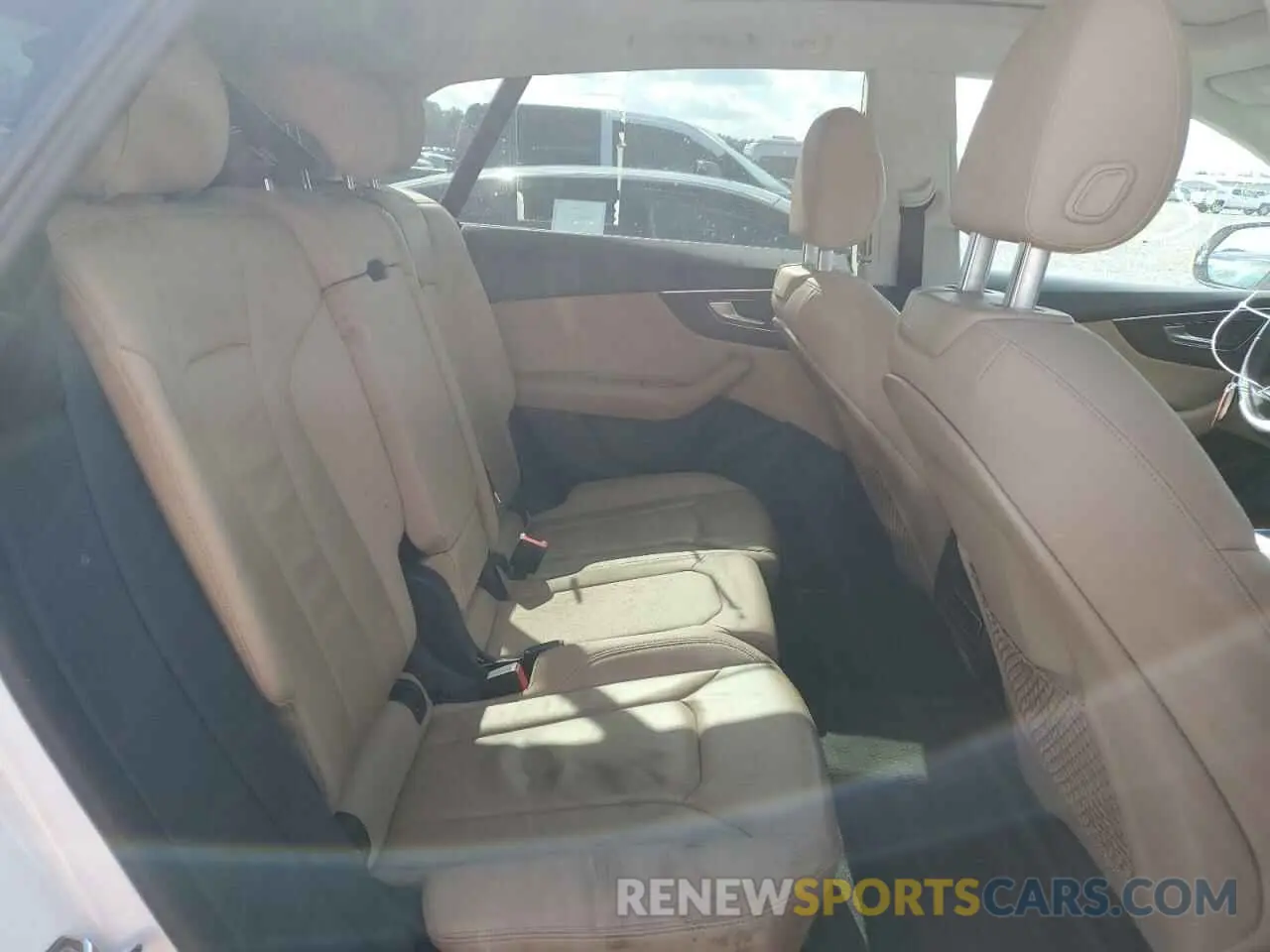 11 Photograph of a damaged car WA1AVAF13KD022673 AUDI Q8 2019