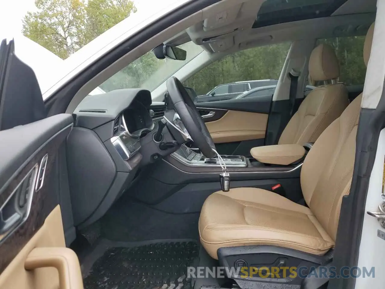7 Photograph of a damaged car WA1AVAF13KD035553 AUDI Q8 2019