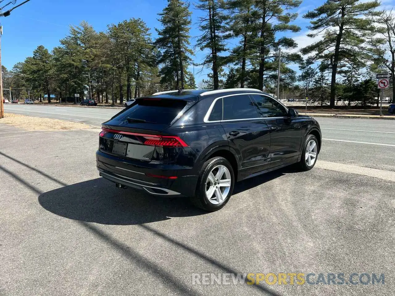 4 Photograph of a damaged car WA1AVAF17KD016018 AUDI Q8 2019