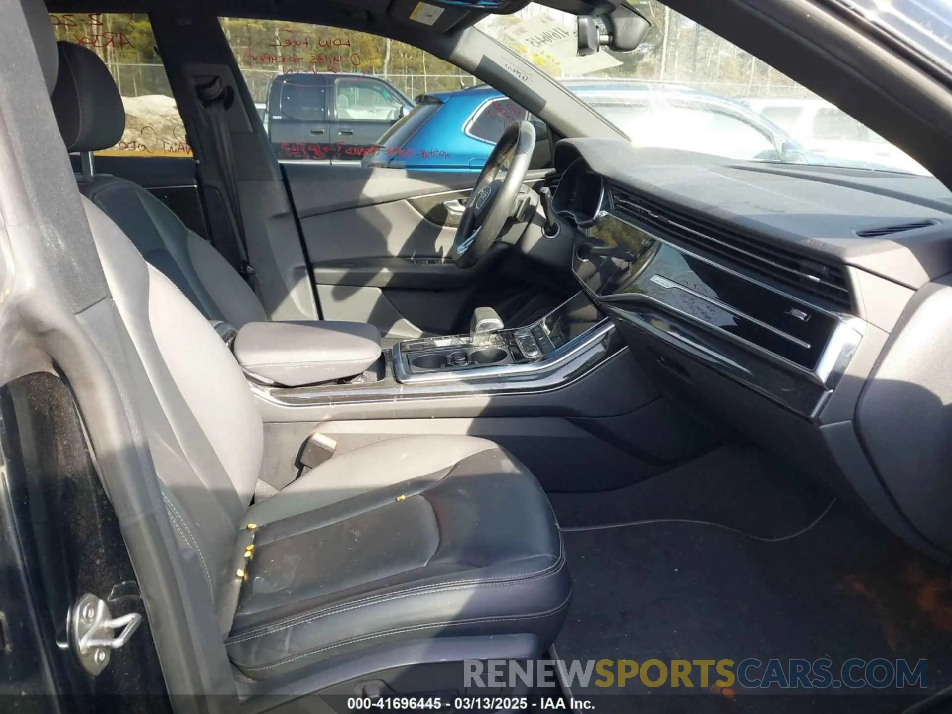 5 Photograph of a damaged car WA1AVAF18KD016156 AUDI Q8 2019