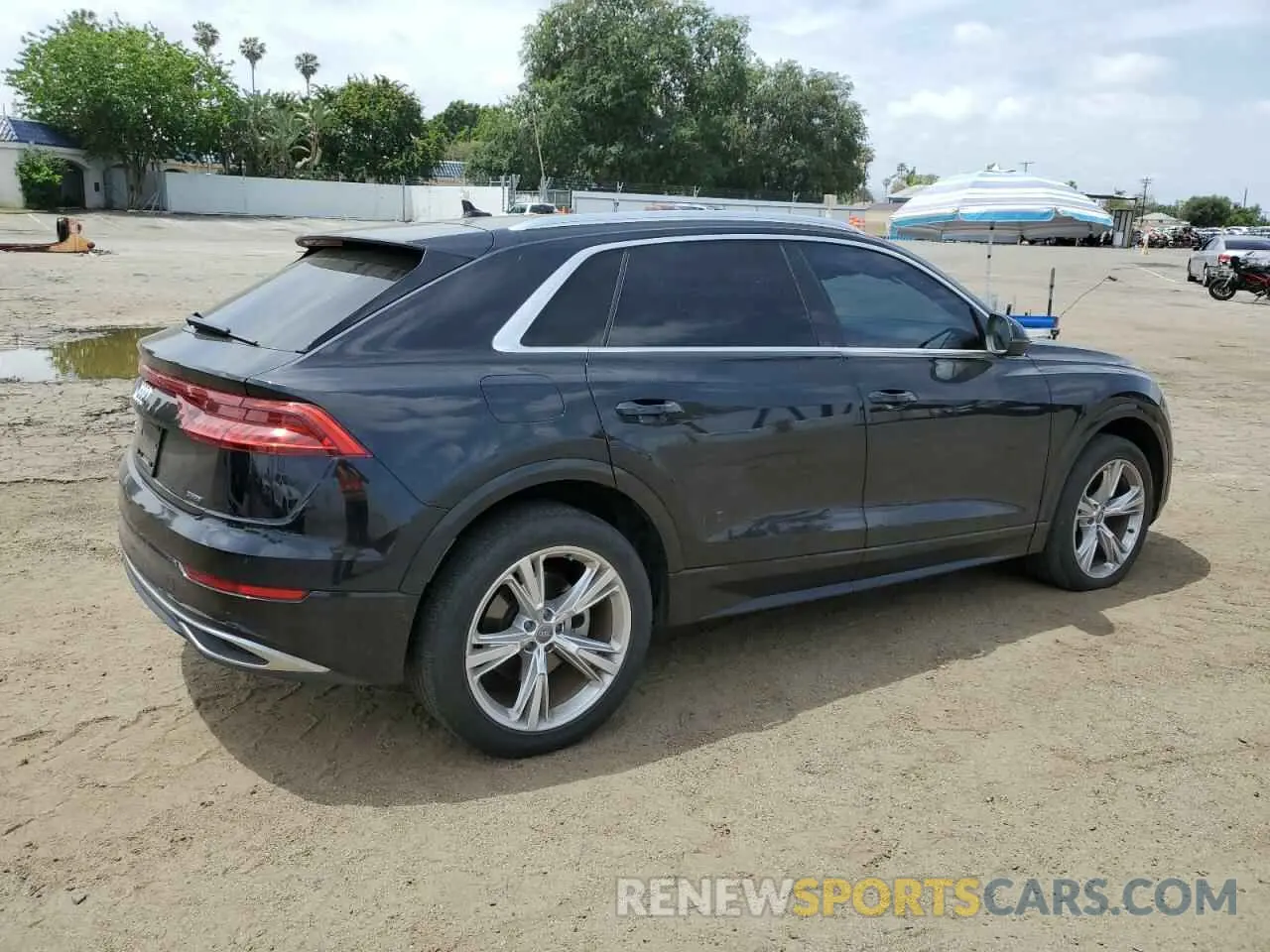 3 Photograph of a damaged car WA1AVAF19KD010561 AUDI Q8 2019