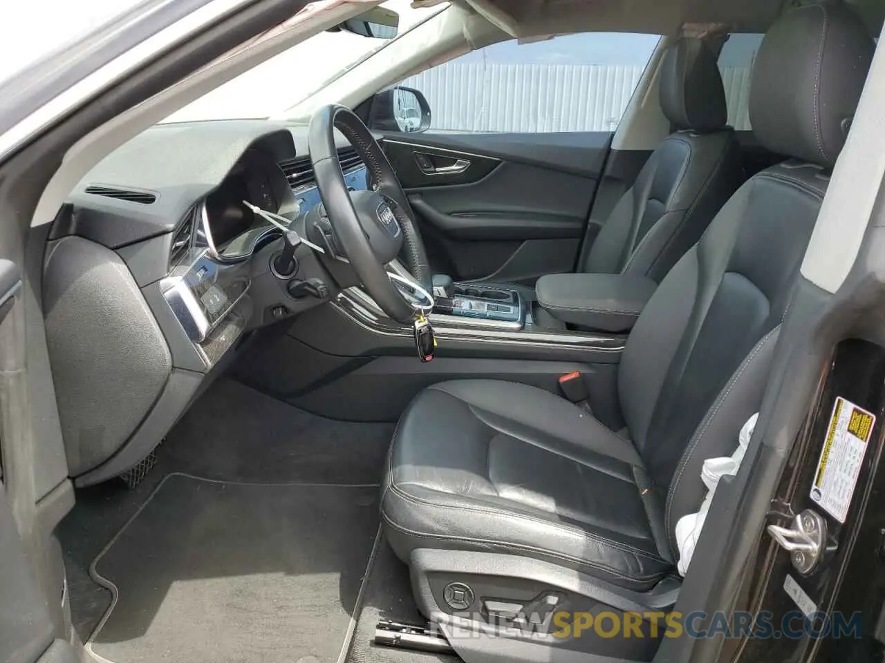 7 Photograph of a damaged car WA1AVAF19KD010561 AUDI Q8 2019