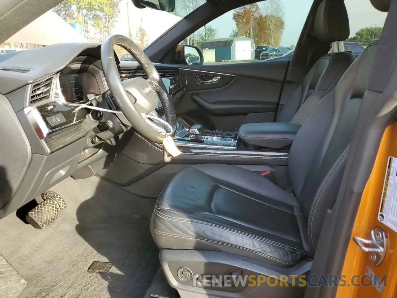 7 Photograph of a damaged car WA1AVAF1XKD008009 AUDI Q8 2019