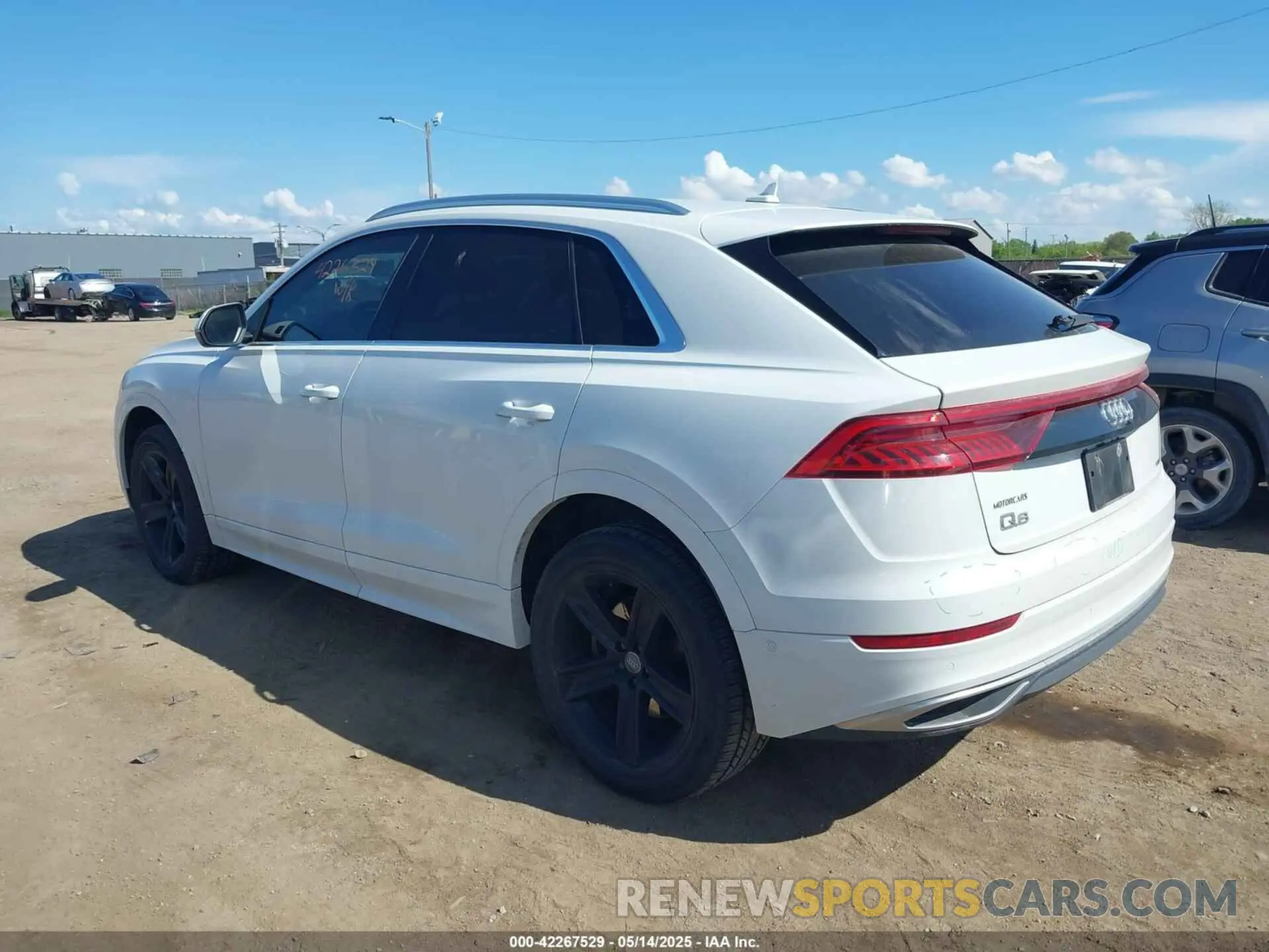 3 Photograph of a damaged car WA1AVAF1XKD014411 AUDI Q8 2019