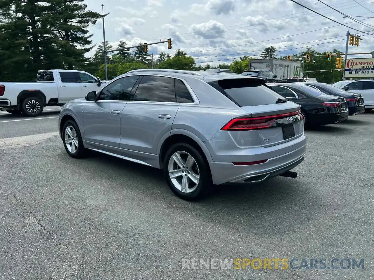 3 Photograph of a damaged car WA1AVAF1XKD017700 AUDI Q8 2019