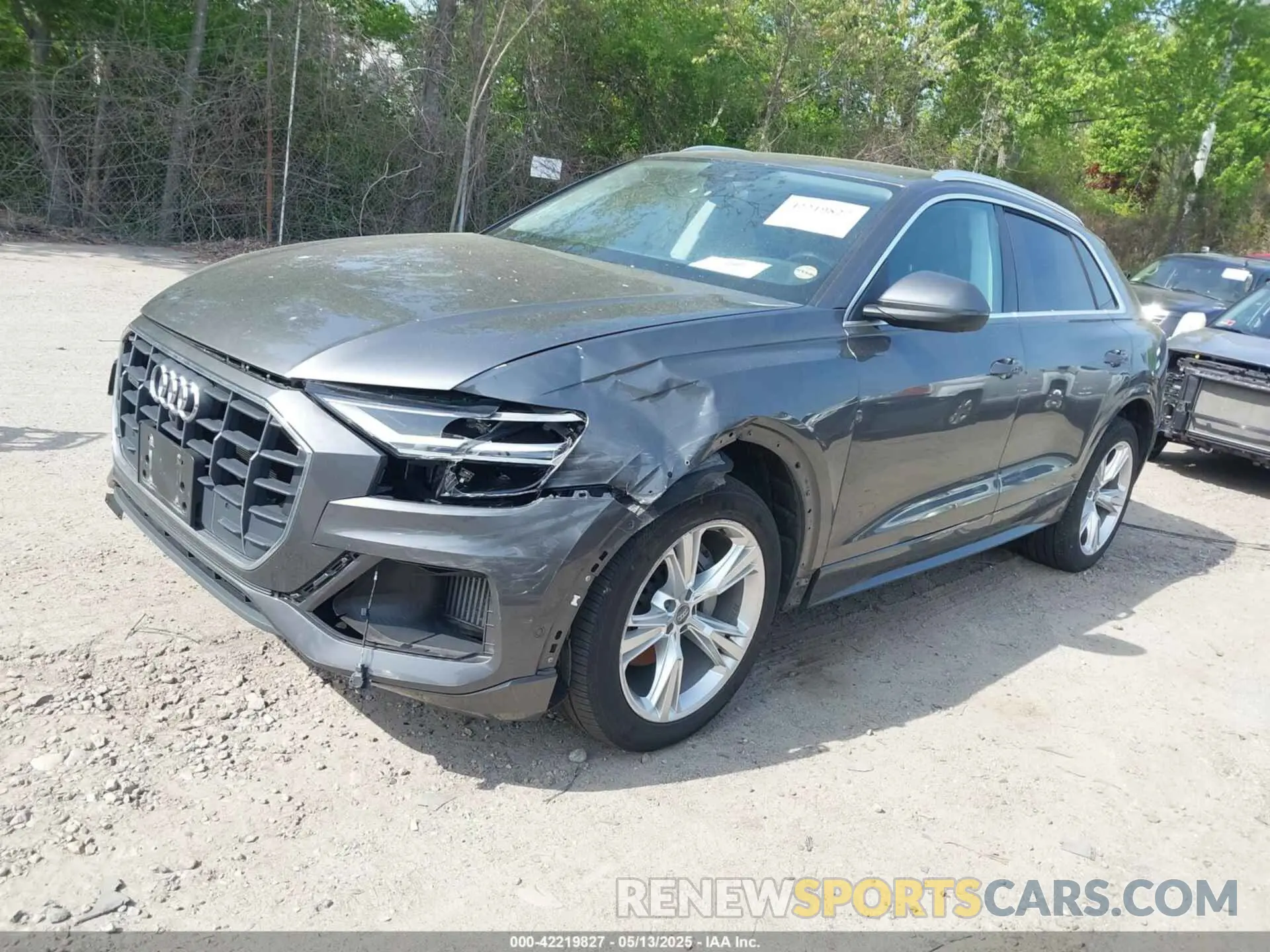 2 Photograph of a damaged car WA1BVAF10KD008895 AUDI Q8 2019