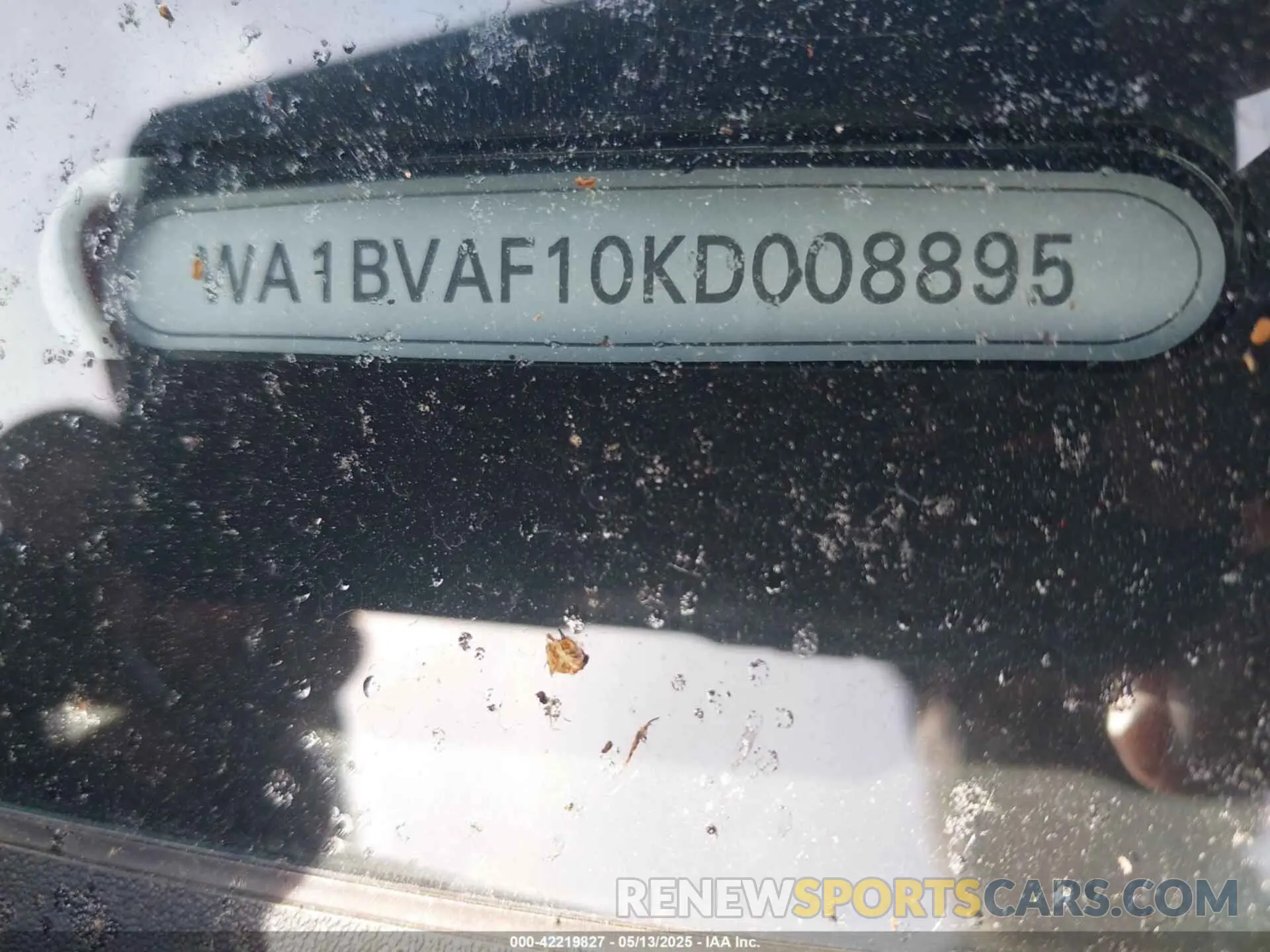 9 Photograph of a damaged car WA1BVAF10KD008895 AUDI Q8 2019