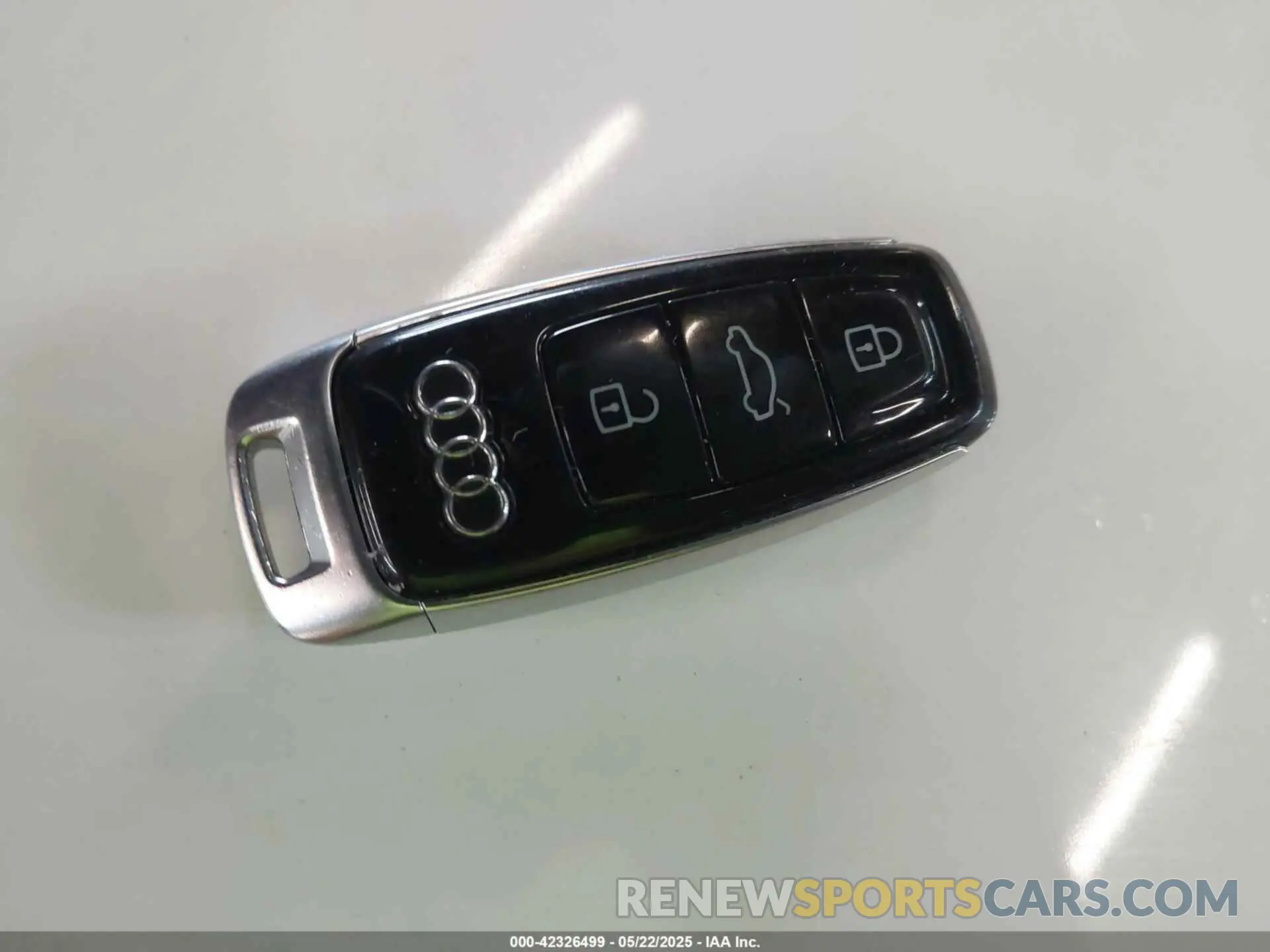 11 Photograph of a damaged car WA1BVAF10KD010002 AUDI Q8 2019