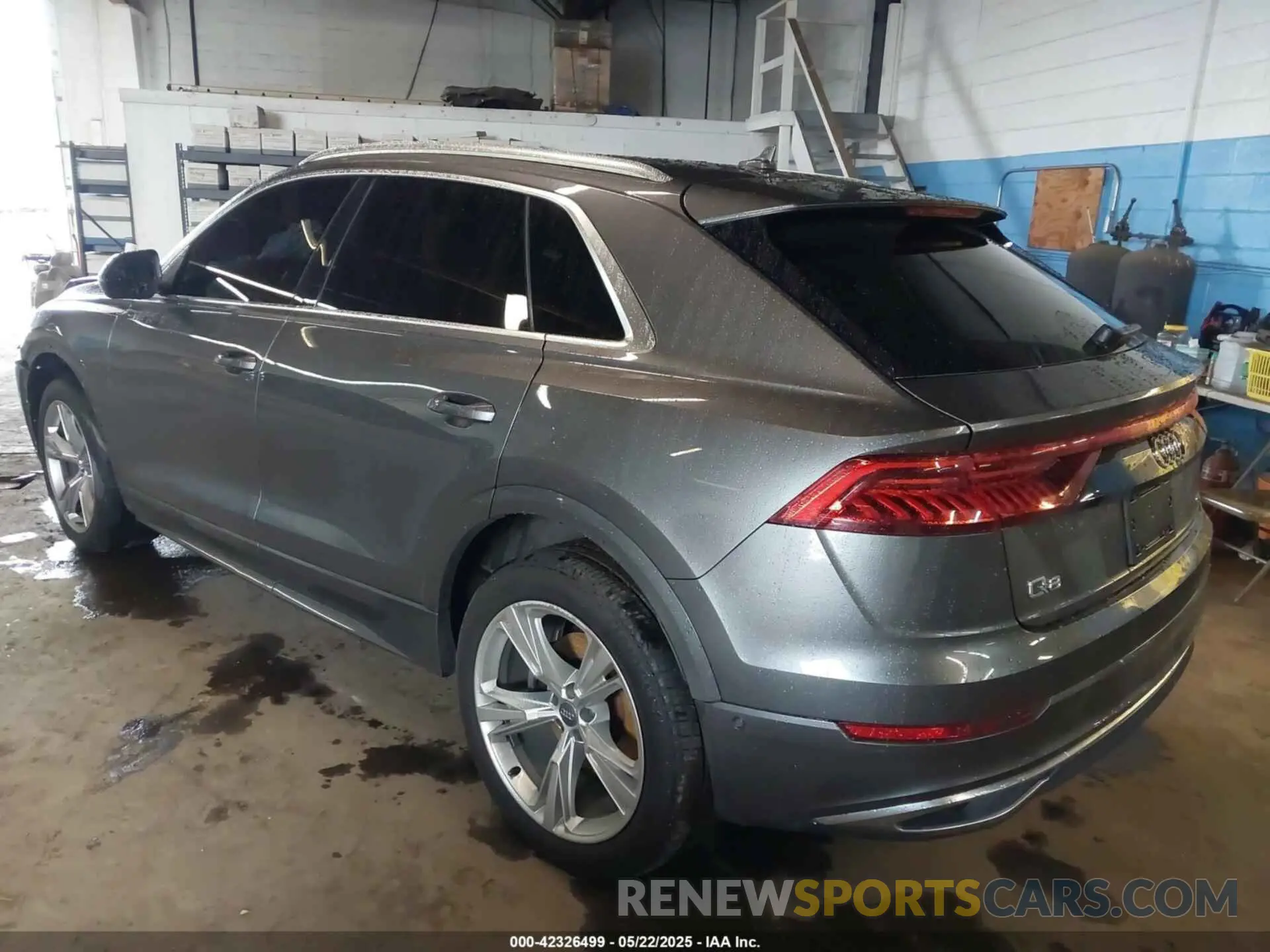 3 Photograph of a damaged car WA1BVAF10KD010002 AUDI Q8 2019