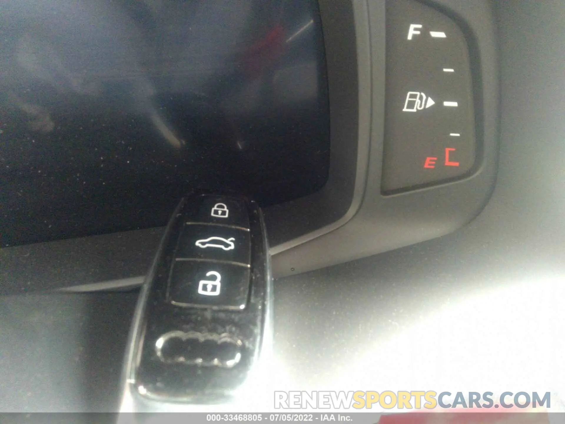 11 Photograph of a damaged car WA1BVAF10KD018374 AUDI Q8 2019