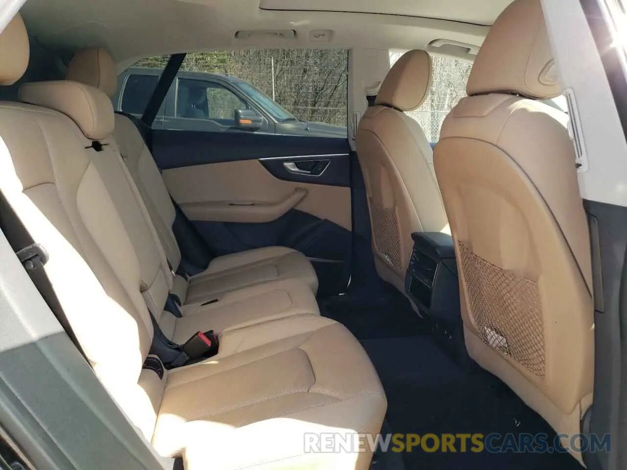 12 Photograph of a damaged car WA1BVAF11KD037936 AUDI Q8 2019