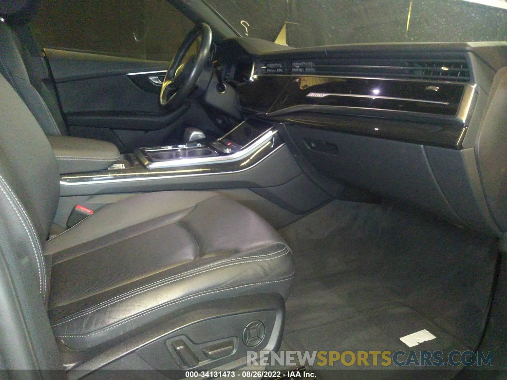 5 Photograph of a damaged car WA1BVAF12KD022412 AUDI Q8 2019
