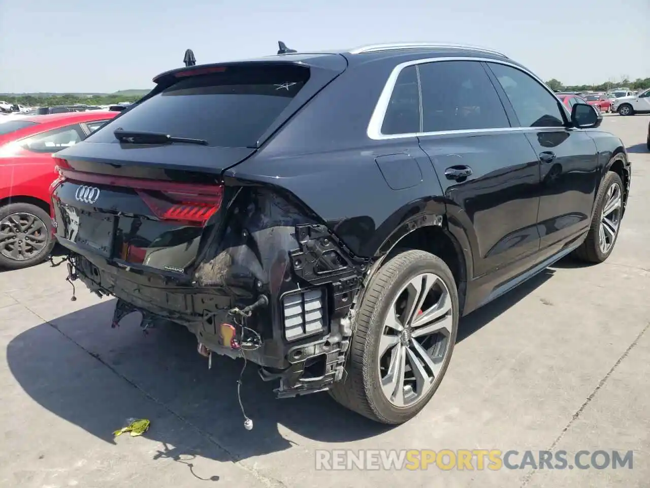 4 Photograph of a damaged car WA1BVAF12KD042028 AUDI Q8 2019