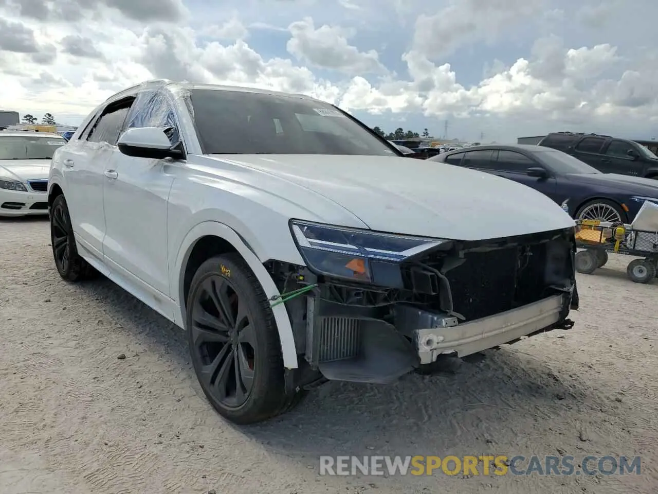 4 Photograph of a damaged car WA1BVAF12KD043583 AUDI Q8 2019