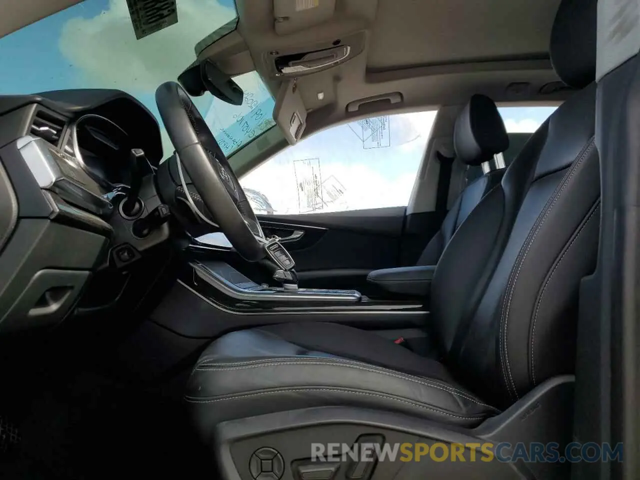 7 Photograph of a damaged car WA1BVAF12KD043583 AUDI Q8 2019