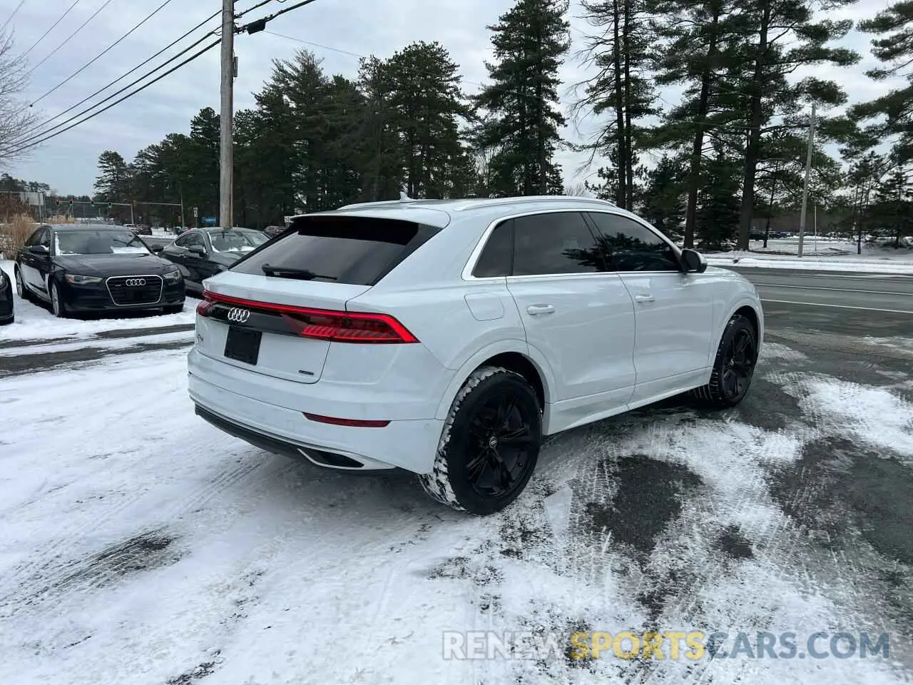4 Photograph of a damaged car WA1BVAF13KD030308 AUDI Q8 2019