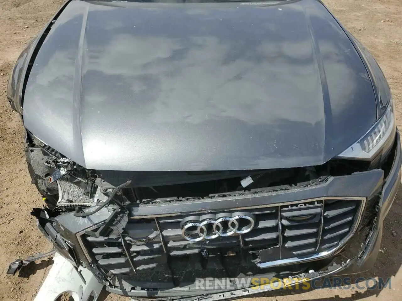12 Photograph of a damaged car WA1BVAF14KD009032 AUDI Q8 2019