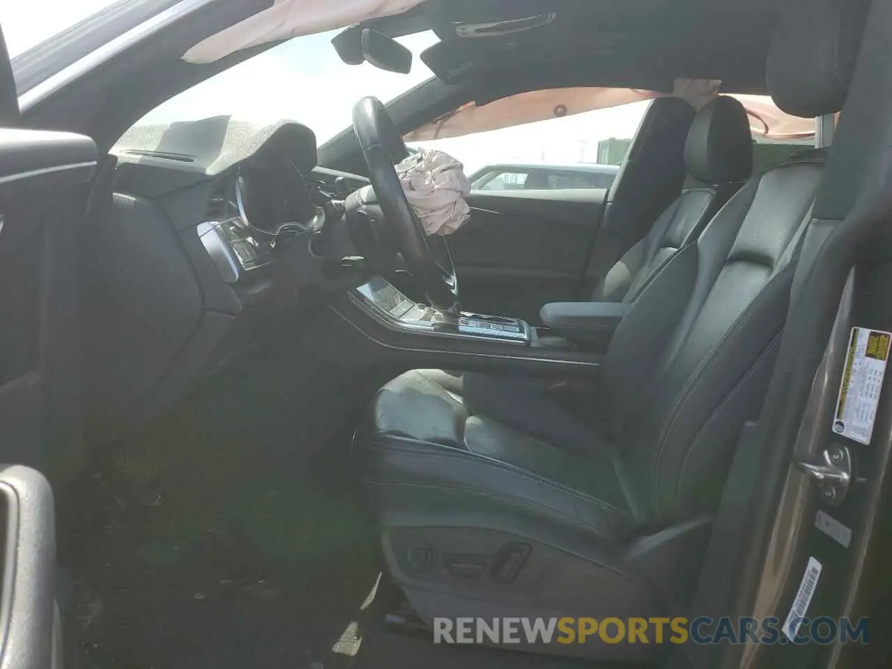 7 Photograph of a damaged car WA1BVAF14KD009032 AUDI Q8 2019
