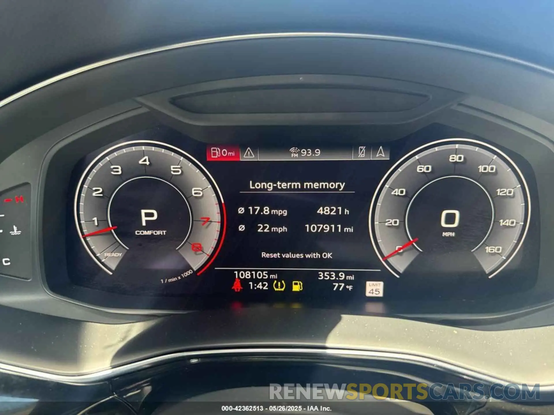 7 Photograph of a damaged car WA1BVAF15KD028897 AUDI Q8 2019