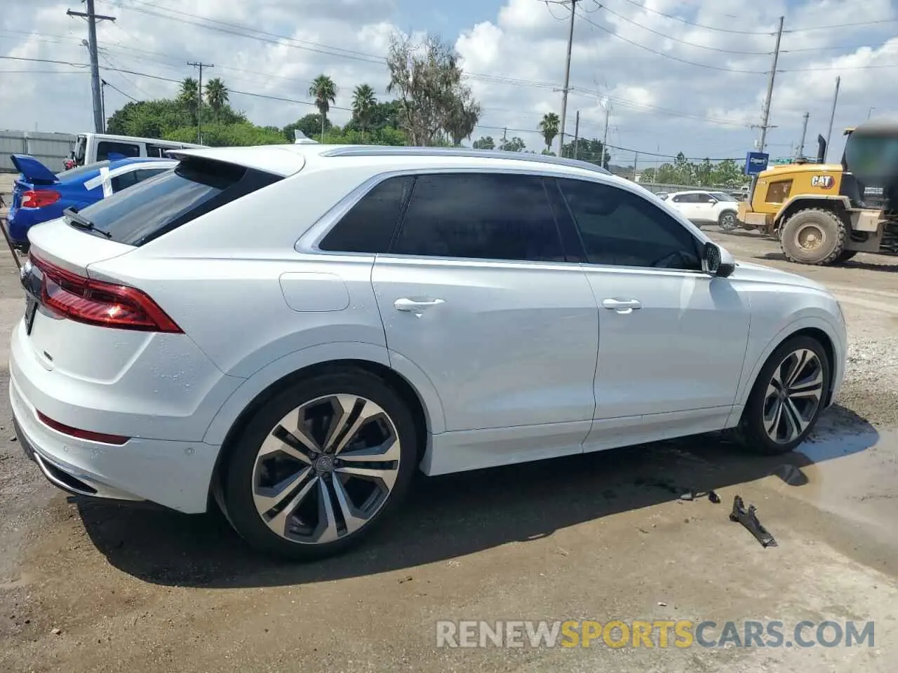 3 Photograph of a damaged car WA1BVAF17KD037424 AUDI Q8 2019