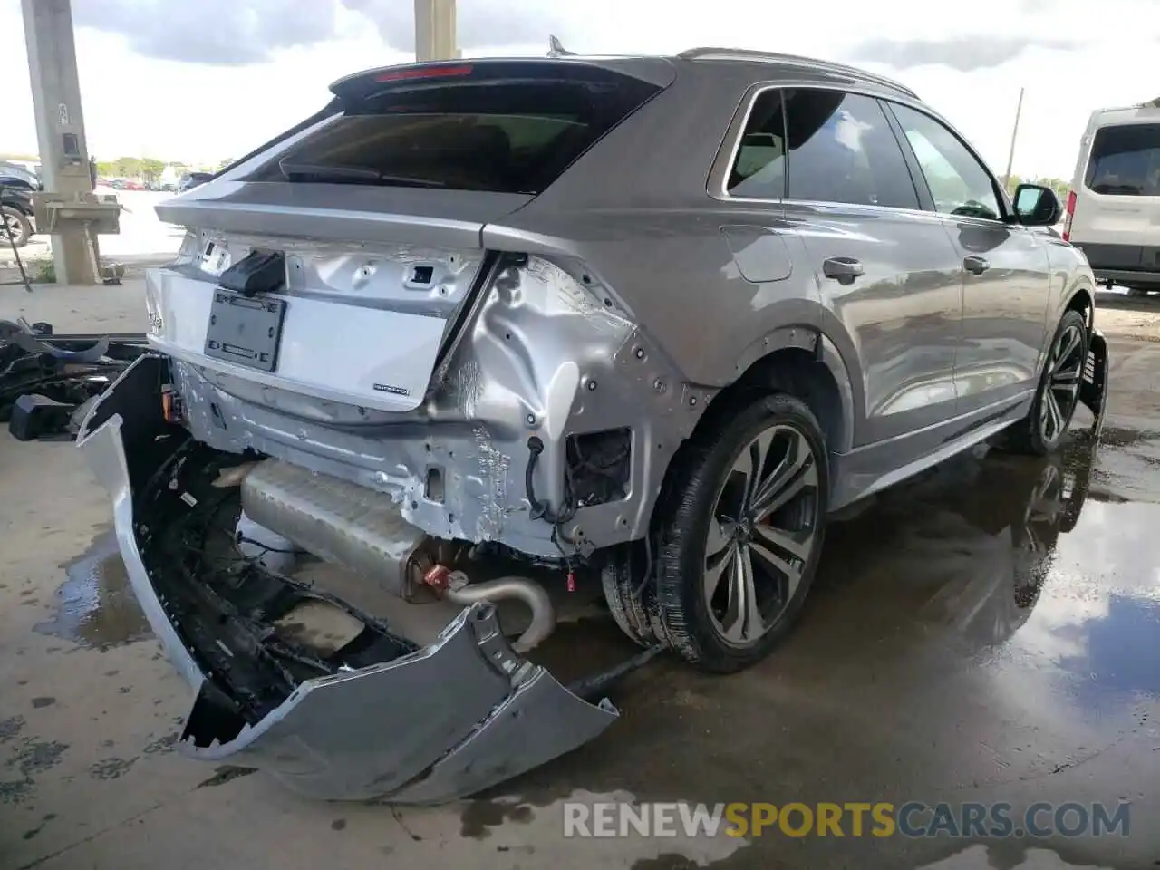 4 Photograph of a damaged car WA1BVAF19KD039840 AUDI Q8 2019