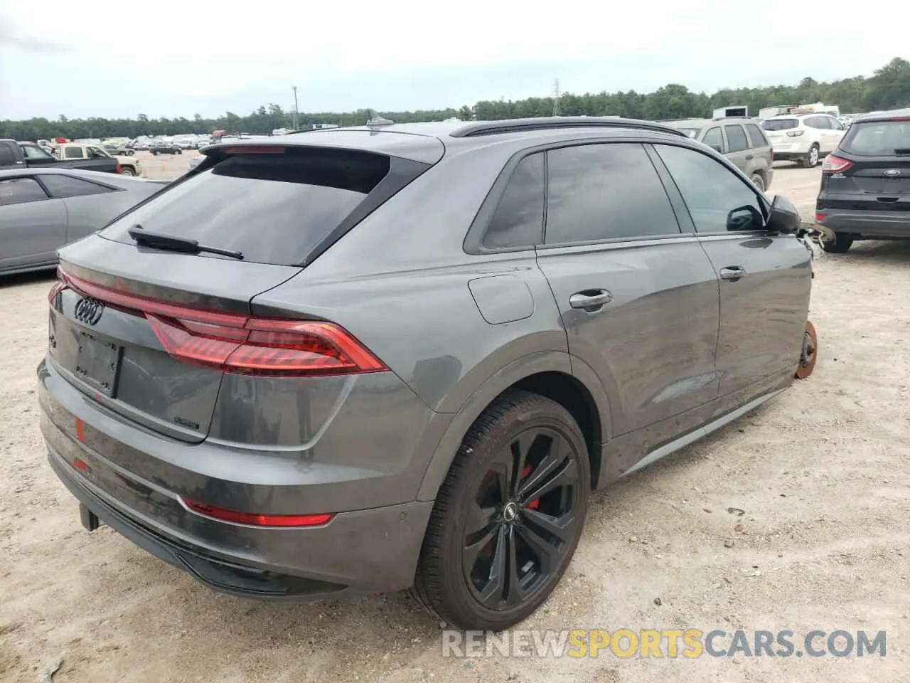 4 Photograph of a damaged car WA1BVAF19KD039868 AUDI Q8 2019
