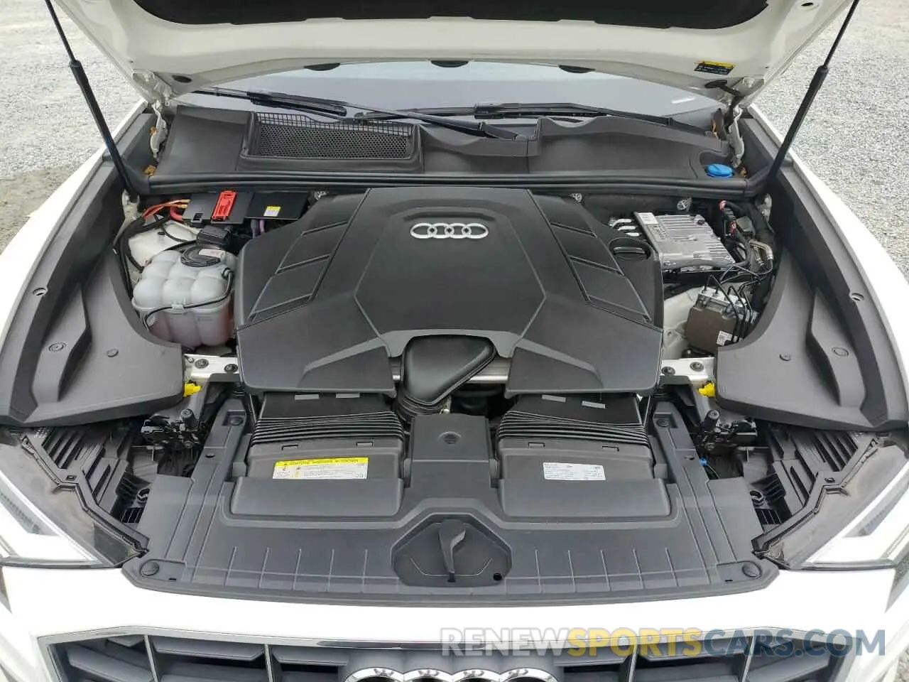 12 Photograph of a damaged car WA1BVAF1XKD017992 AUDI Q8 2019