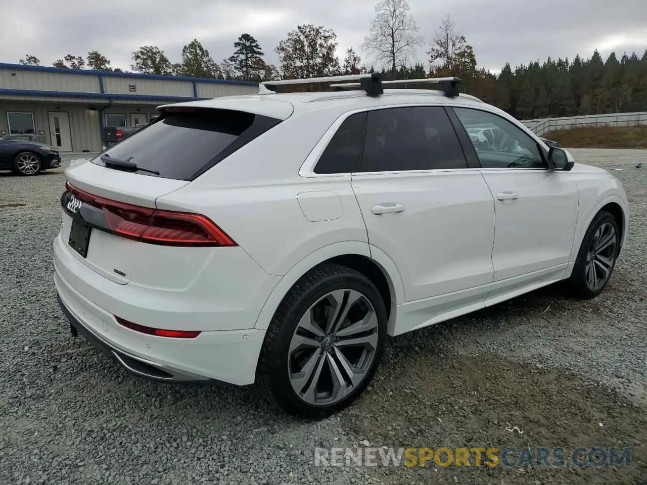 3 Photograph of a damaged car WA1BVAF1XKD017992 AUDI Q8 2019