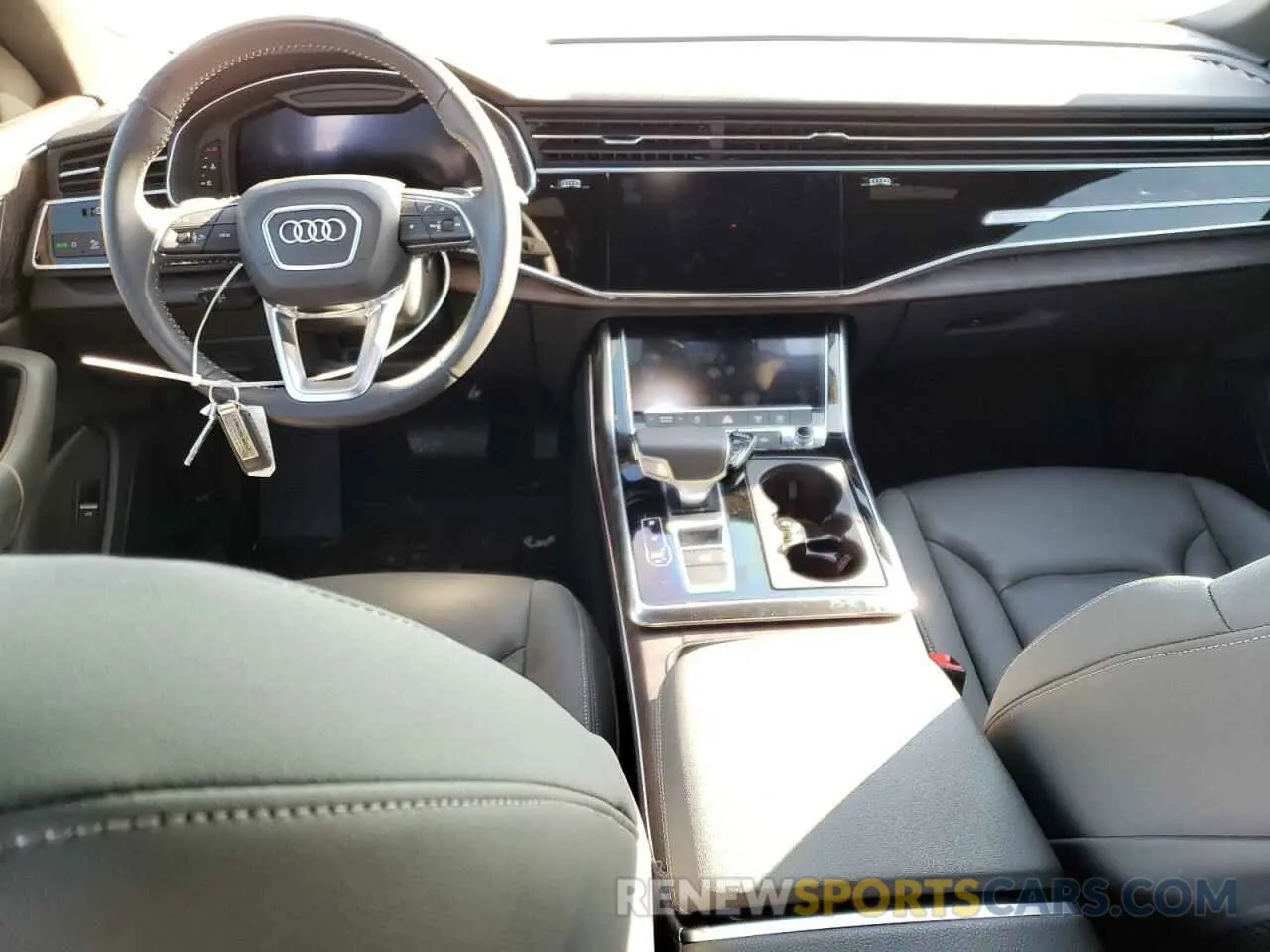 8 Photograph of a damaged car WA1BVAF1XKD036302 AUDI Q8 2019