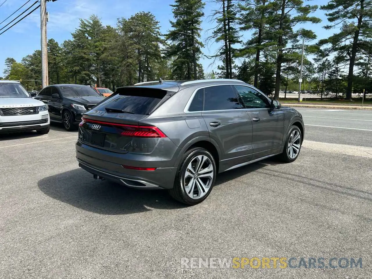 4 Photograph of a damaged car WA1CVAF10KD011090 AUDI Q8 2019