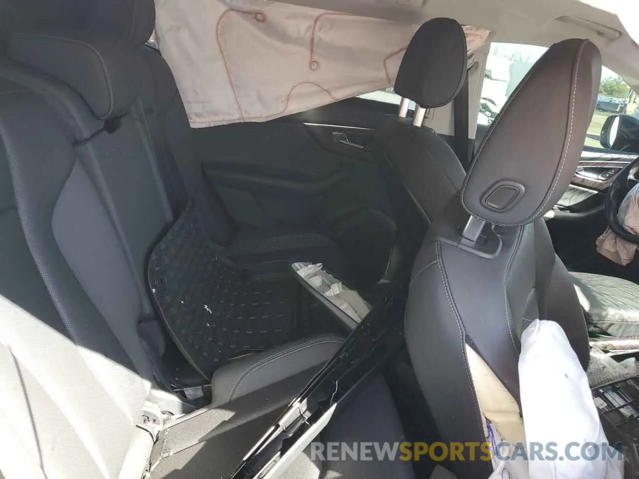 11 Photograph of a damaged car WA1CVAF14KD017958 AUDI Q8 2019