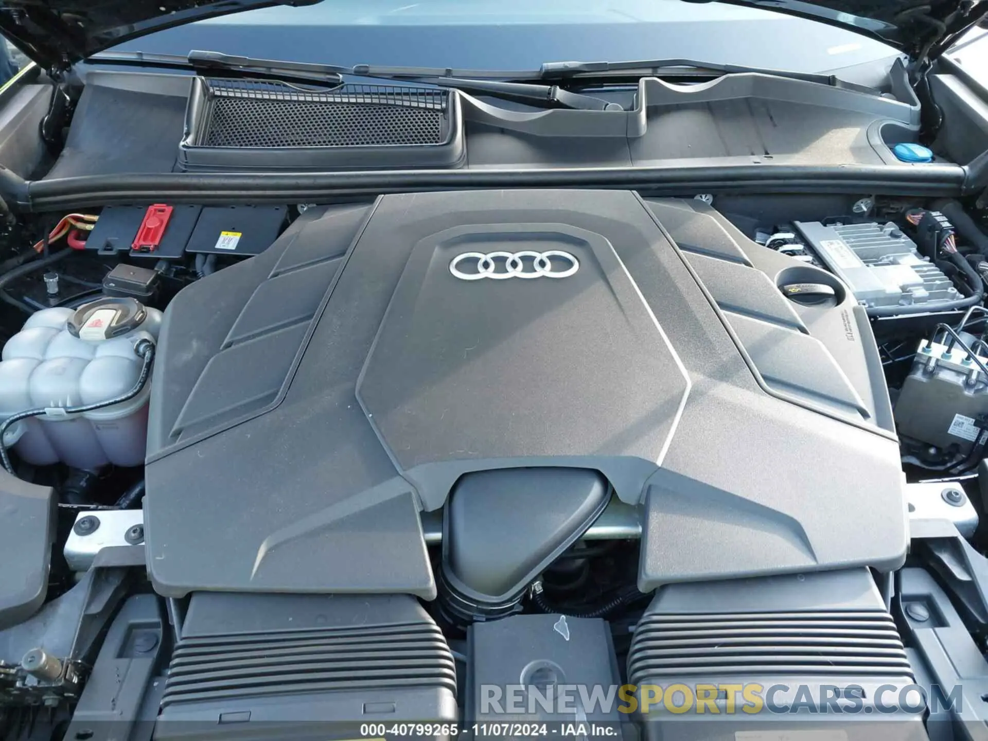10 Photograph of a damaged car WA1CVAF16KD045583 AUDI Q8 2019