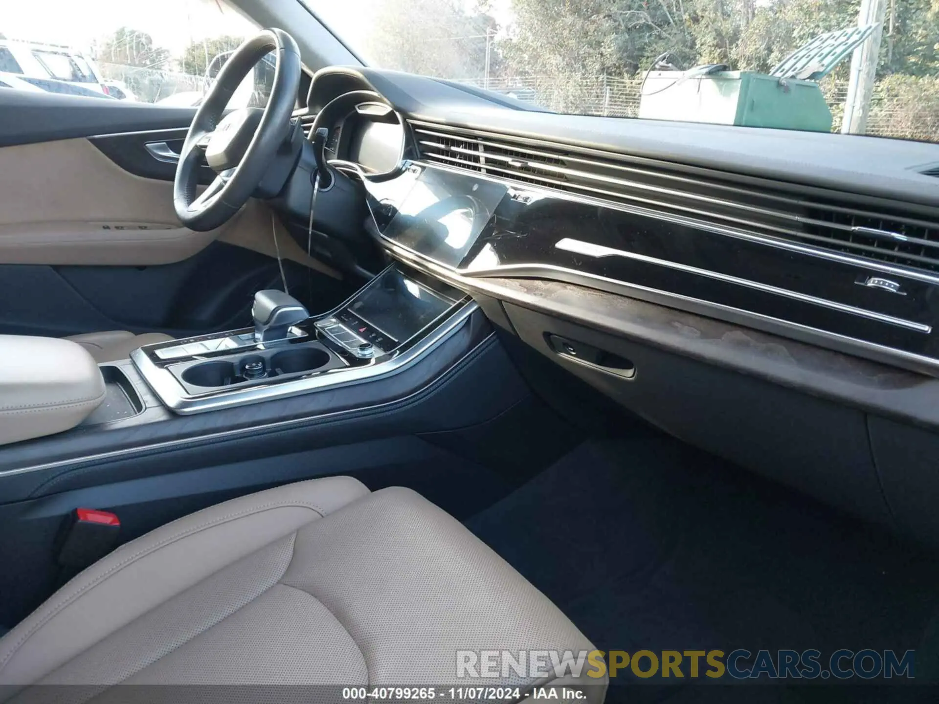 5 Photograph of a damaged car WA1CVAF16KD045583 AUDI Q8 2019