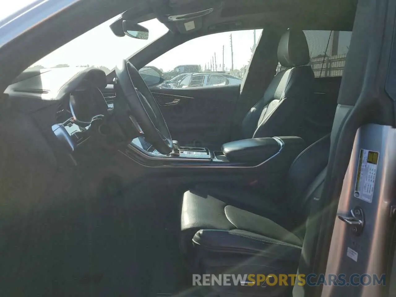 7 Photograph of a damaged car WA1CVAF18KD031040 AUDI Q8 2019